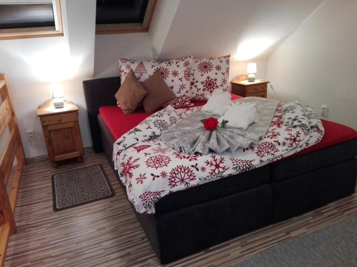 Privat Gazda Pension Ждяр Екстер'єр фото
